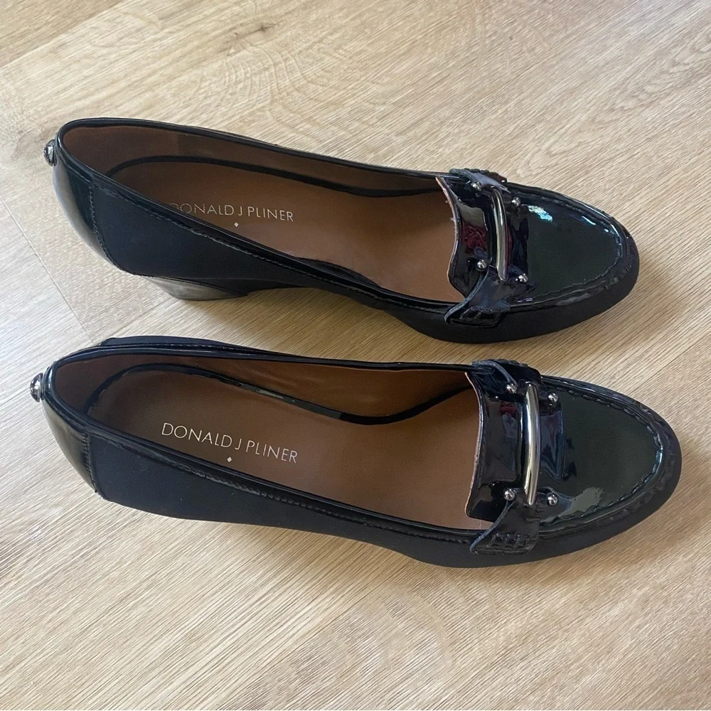 Donald J Pliner Black Patent Leather Slip On Wedge Heel Loafers